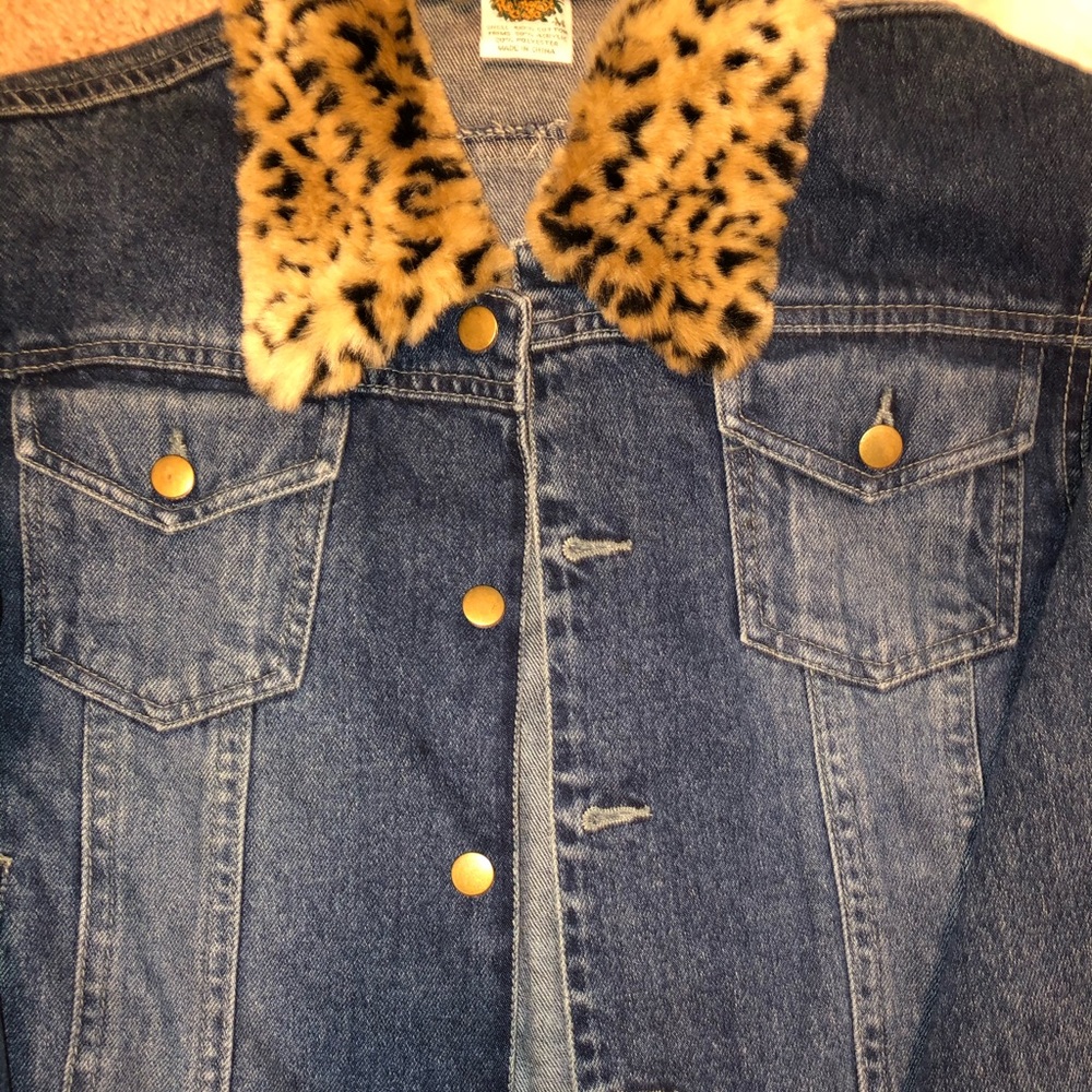 Leopard Denim Jacket - Picture 6 of 8